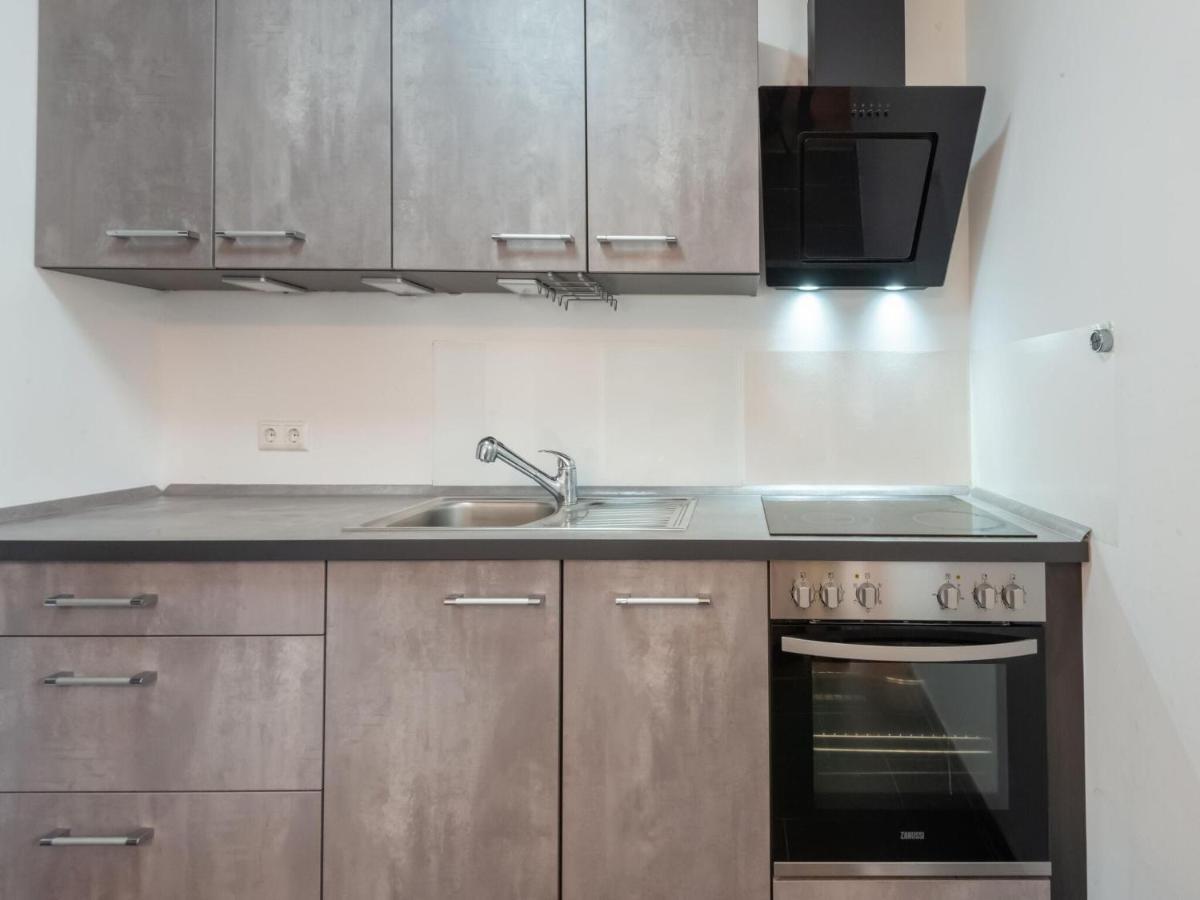 Apartment With Terrace In An Ideal Location Haunsheim Exteriör bild